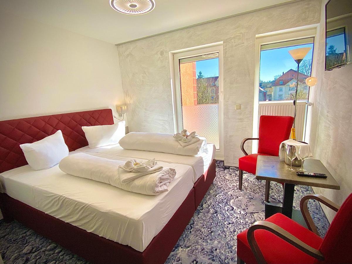 גלאוכאו Meister Baer Hotel Wettiner Hof מראה חיצוני תמונה